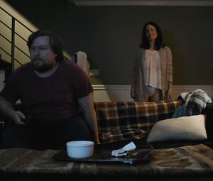 Naked Elizabeth Rease - Easy S01E01 (2016)