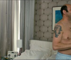 Sex video Monica Bellucci hot - Des gens qui s’embrassent (2013)