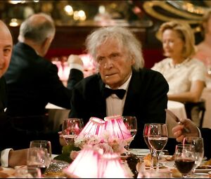 Sex video Monica Bellucci hot - Des gens qui s’embrassent (2013)