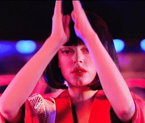 Sex video Rose McGowan nude - Roads to Riches (2002)