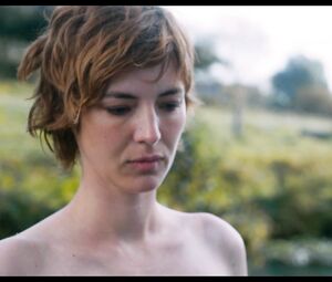 Louise bourgoin nue in Shenyeng