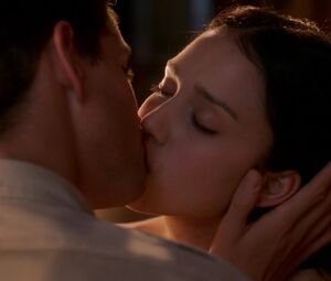 Sex video Jessica Alba - The Sleeping Dictionary (2003)