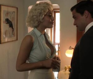 Sex video Elena Satine nude - Magic City S02E07 (2013)