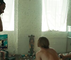 Sex video Julia Kelly, Karina Fontes, Madeline Brewer - The Deleted s01e02 (2016)