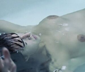 Sex video Cristina Brondo, Marisol Membrillo - Hipnos (2004)