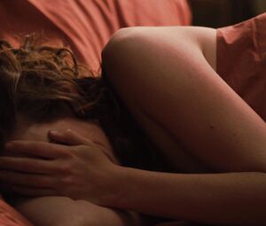 Sex video Anne Hathaway nude - Love and Other Drugs (2010)