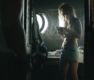 Sex video Irina Starshenbaum - Black Water (2017)