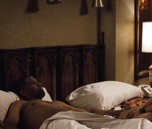 Sex video Paula Patton nude - 2 Guns (2013)