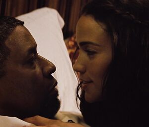 Sex video Paula Patton nude - 2 Guns (2013)