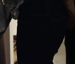 Sex video Anais Demoustier, Sophie Verbeeck nude - A trois on y va (2015)