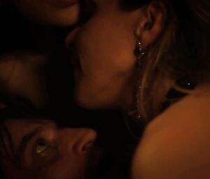 Sex video Claudia Gerini, Crisula Stafida - Tulpa. Perdizioni mortali (2012)