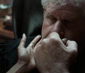 Sex video Emayatzy Corinealdi, Elizabeth McLaughlin nude - Hand of God (2004)