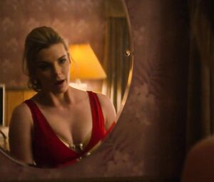 Sex video Alison Brie, Sydelle Noel, Kate Nash - Glow S01 (2017)