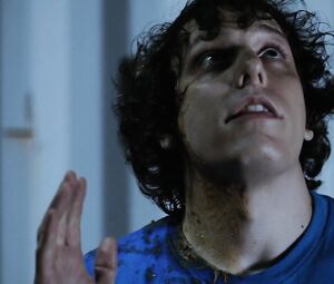 Sex video Vanessa Leigh nude - Self Storage (2013)