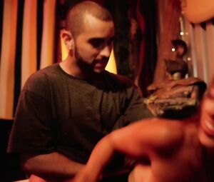 Sex video Vanessa Leigh nude - Self Storage (2013)