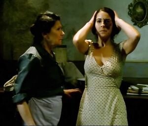 Sex video Gabriela Canudas naked - Otilia Rauda (2001)