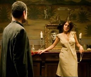 Sex video Gabriela Canudas naked - Otilia Rauda (2001)