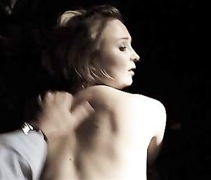 Sex video Johanna ter Steege, Sylvia Hoeks - Tirza (2010)