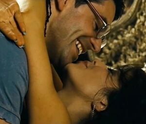 Sex video Flora Martinez nude - Canciones de amor en Lolita’s Club (2007)