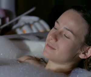 Sex video Marta Etura nude - La vida que te espera (2004)