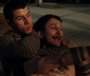 Sex video Alisa Allapach - Kingdom S01E01 (2014)