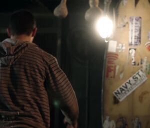 Sex video Alisa Allapach - Kingdom S01E01 (2014)