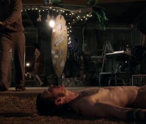 Sex video Alisa Allapach - Kingdom S01E01 (2014)