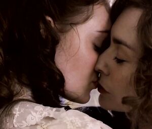 Sex video Christiane Paul, Maria Ehrich - Das Adlon. Eine Familiensaga