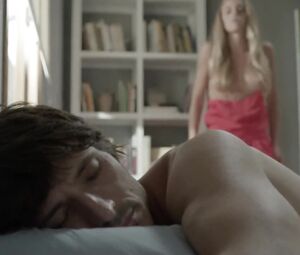 Sex video Patricia Valley - B&b, de boca en boca S02E03 (2015)