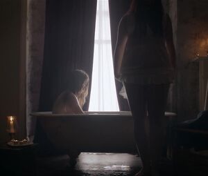Sex video Charlotte Best - Alone (2015) 