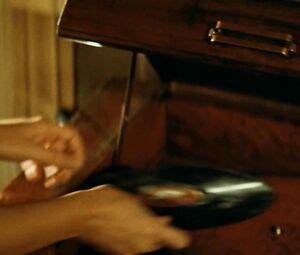 Sex video Monica Bellucci nude - Malèna (2000)