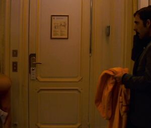 Sex video Natalie Portman nude - Hotel Chevalier (2007) 