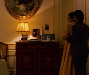Sex video Natalie Portman nude - Hotel Chevalier (2007) 