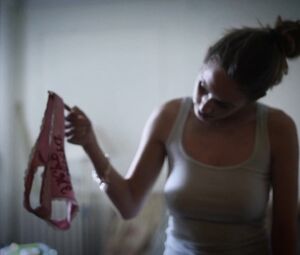 Sex video Dylan Penn nude - Condemned (2015)