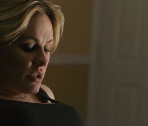 Sex video Anna Paquin - Bellevue S01E01-03-07 (2017)