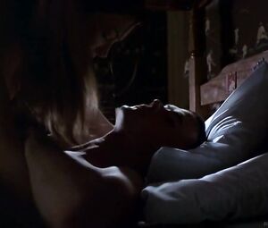 Sex video Amy Locane, Rose McGowan nude - Going All the Way (1997)