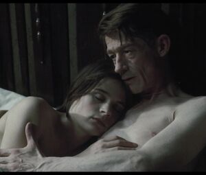 Sex video Suzanna Hamilton - 1984 (1984)