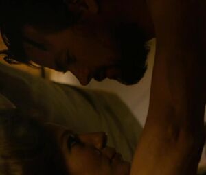 Sex video Lynn Collins nude - Lost in the Sun (2015)