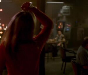 Sex video Kelly Curran nude - Grizzly (2015)