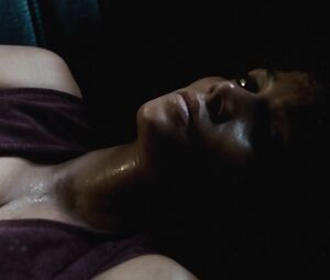Sex video Halle Berry Nude - Frankie Alice (2010)