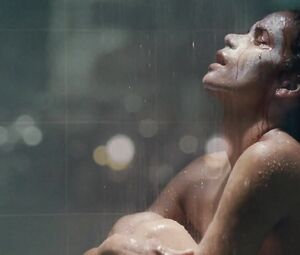 Sex video Halle Berry Nude - Frankie Alice (2010)