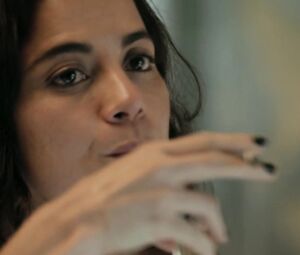 Sex video Alice Braga Nude - Queen of the South s01e01 (2016)