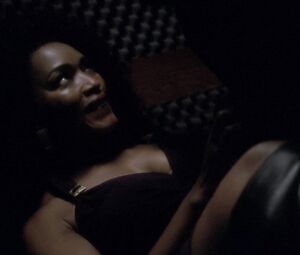 Sex video Lady Gaga & Angela Bassett nude - American Horror Story S05E03 (2015)