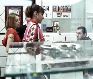 Sex video Veronica Echegui Yo soy la Juani (2006)