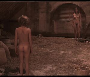 Sex video Jenny Agutter - Equus (1977)