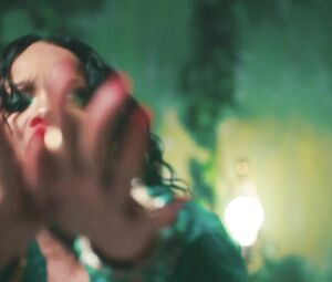 Sexy hot video Rihanna - Wild Thoughts (2017)