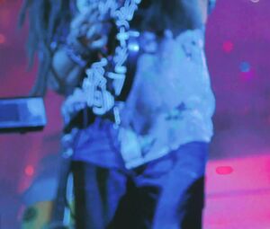 Sexy hot video Rihanna - Wild Thoughts (2017)