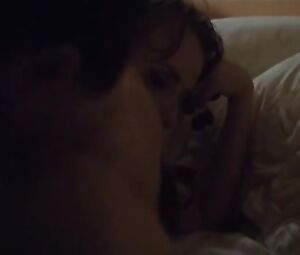 Sex video Irina Vinogradova, Ekaterina Arkharova nude - Hotel (2015)