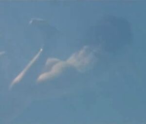 Sex video Irina Vinogradova, Ekaterina Arkharova nude - Hotel (2015)