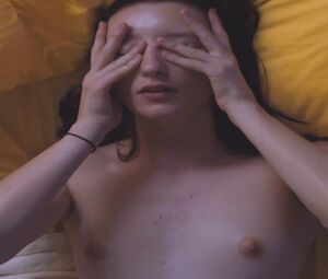 Topless actress Anna Cordell Nude - Rubber Heart (2017)